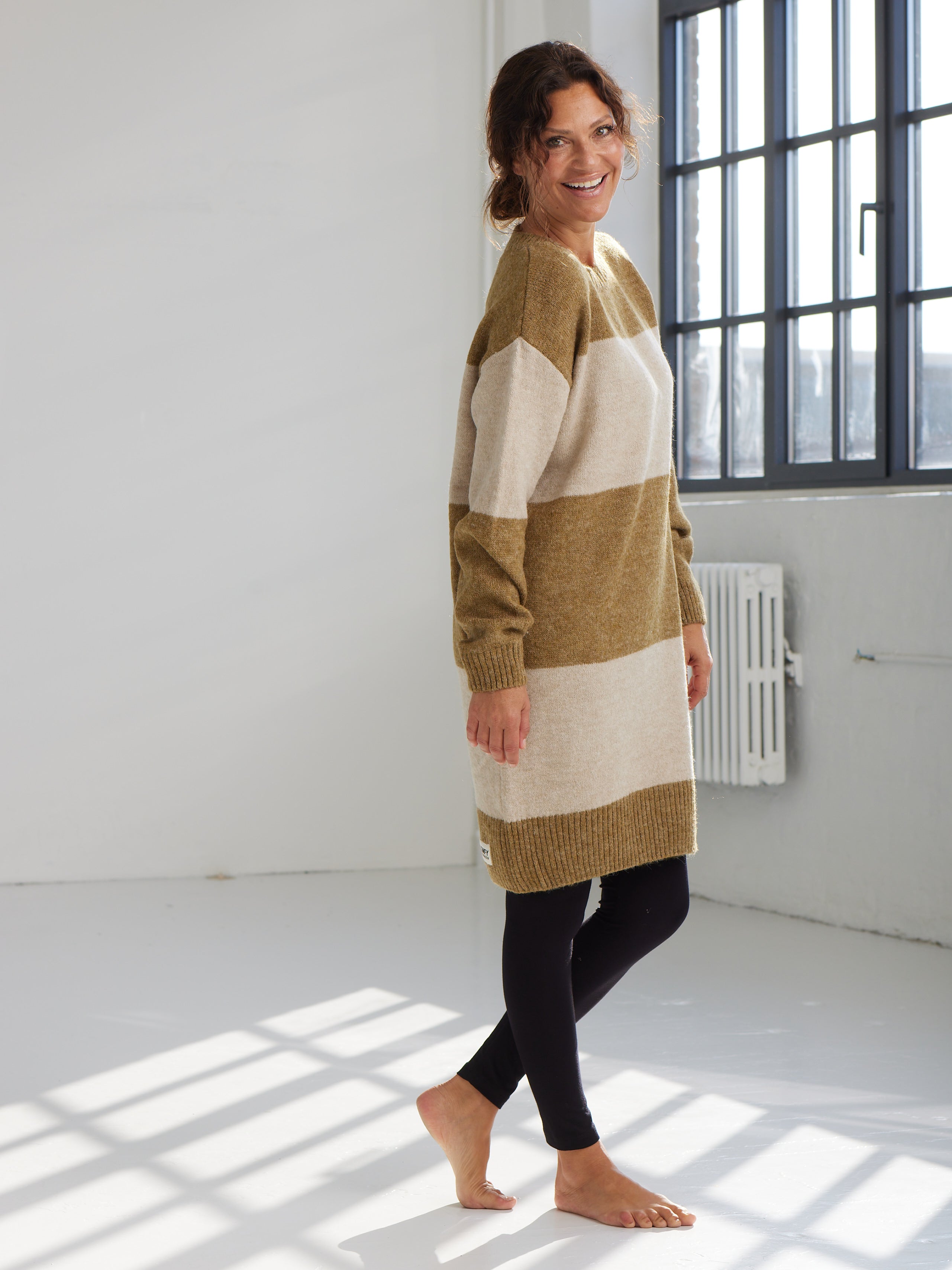 Comfy Copenhagen ApS Comfy Knit Dress Knit Khaki / Sand