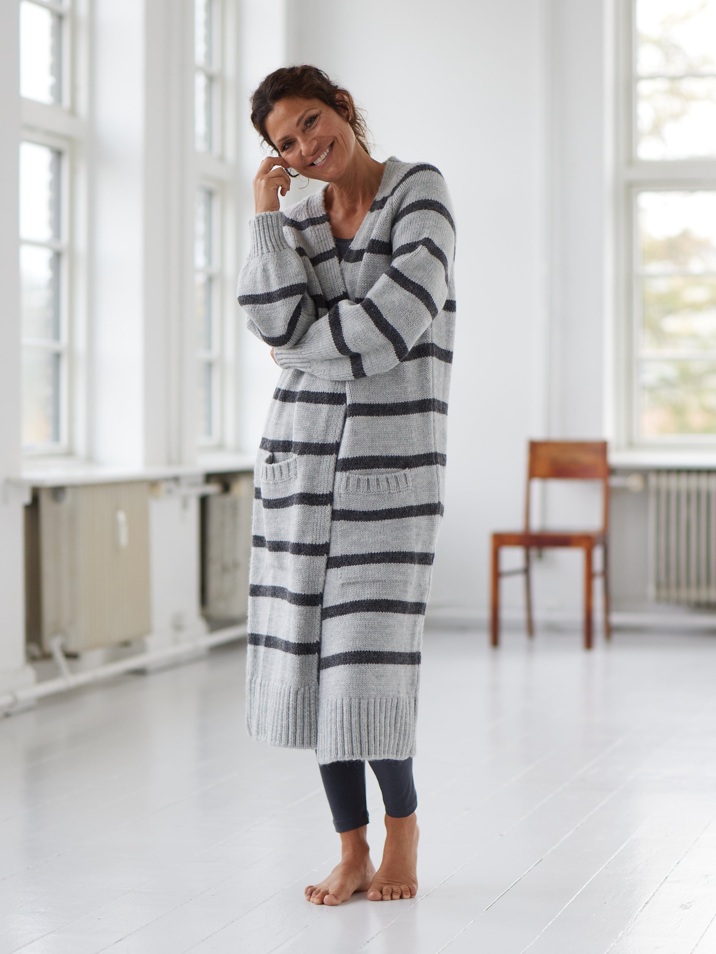 Comfy Copenhagen ApS Embrace Knit Cardigan Grey Stripe