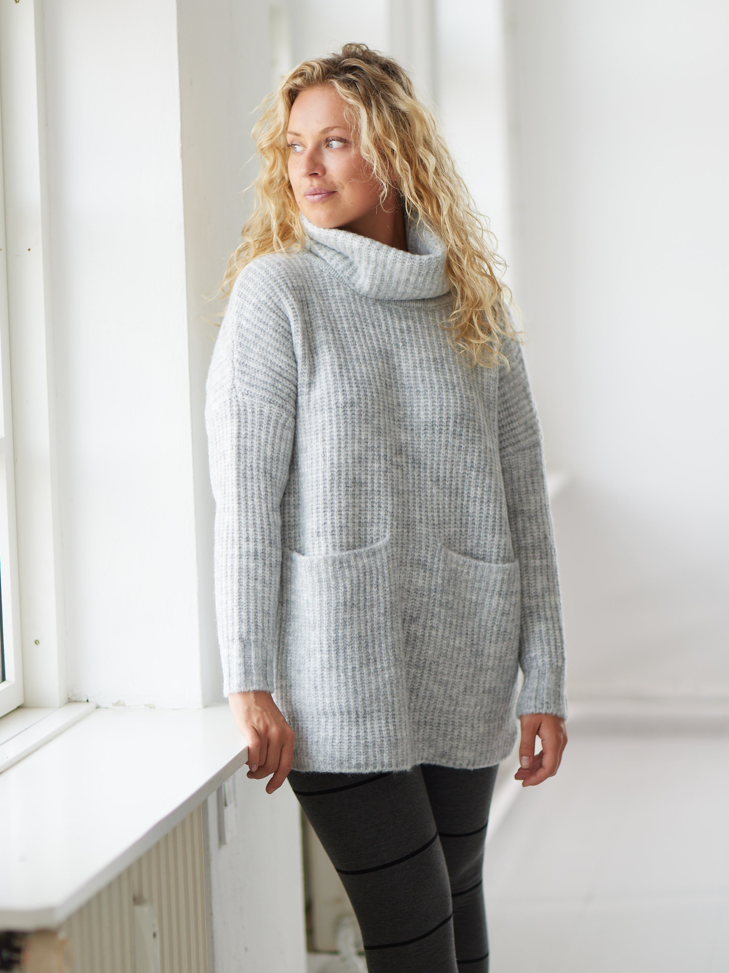 Comfy Copenhagen ApS Kiss And Hug Knit Light Grey